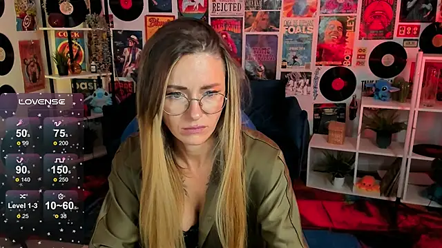 LadyIzabel online show from February 2025 10:45:01 AM