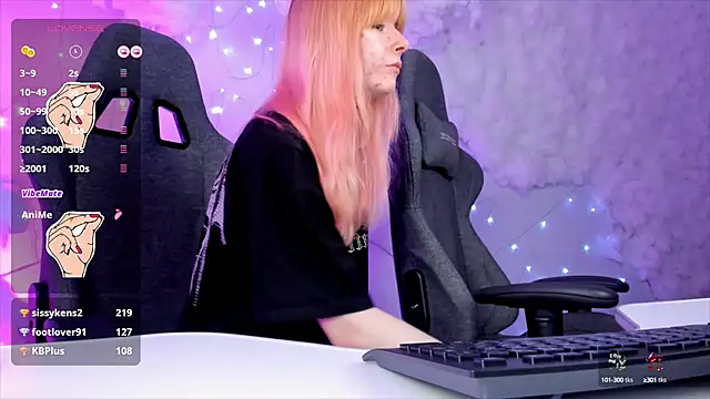 AliceSunday online show from February 2025 11:09:02 AM