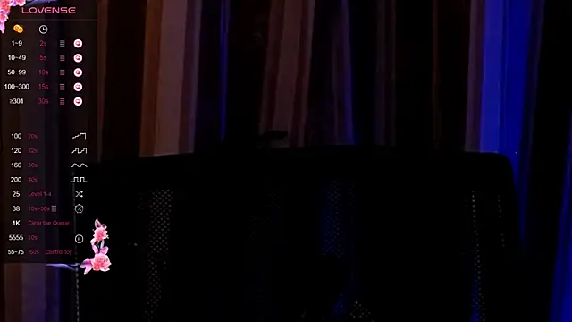 Laura Bess online show from October 2025 09:43:02 PM