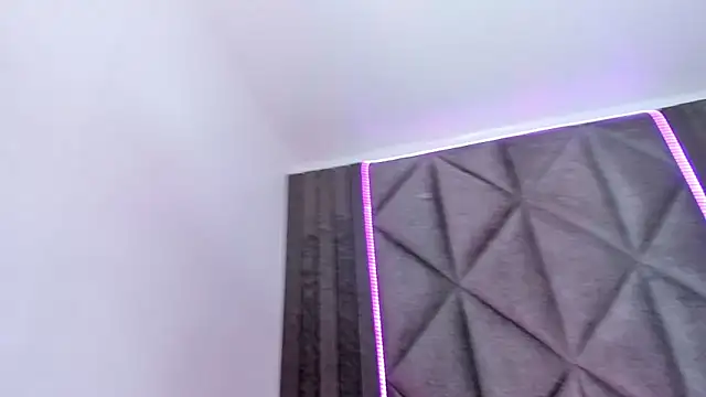 BriaConner  online show from March 2025 06:57:02 AM