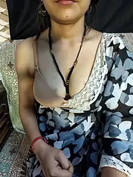 Snapshot of Bulbul_02 chatting on April 2026 12:29:02 PM Bulbul 02 online show from April 2026 12:29:02 PM