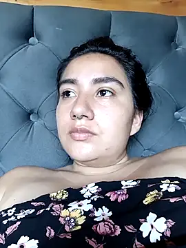 Hellen Alex online show from October 2025 03:46:02 PM