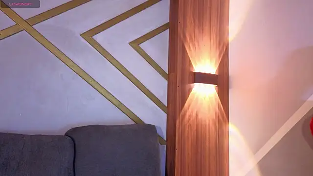 Emma gatess online show from September 2025 03:46:01 PM