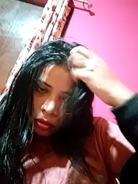 Snapshot of Queen_suman chatting on December 2024 10:35:02 AM Queen suman online show from December 2024 10:35:02 AM