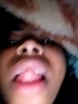 Snapshot of Queen_suman chatting on February 2025 01:32:01 AM Queen suman online show from February 2025 01:32:01 AM