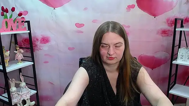 Snapshot of FreyaDak chatting on April 2026 05:11:01 PM FreyaDak online show from April 2026 05:11:01 PM