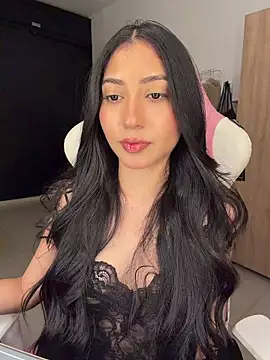 Snapshot of Sweetnaughtygirl_ chatting on May 2026 11:57:01 PM Sweetnaughtygirl online show from May 2026 11:57:01 PM