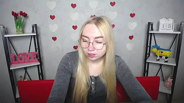 Snapshot of BeatriceFly chatting on December 2024 06:10:02 AM BeatriceFly online show from December 2024 06:10:02 AM