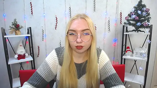 Snapshot of BeatriceFly chatting on December 2024 09:27:01 AM BeatriceFly online show from December 2024 09:27:01 AM