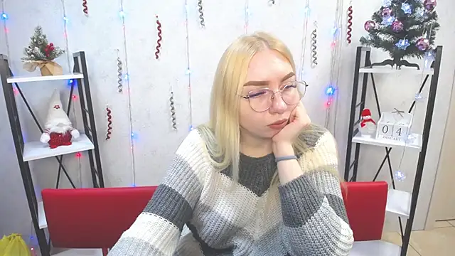 Snapshot of BeatriceFly chatting on January 2025 09:32:02 AM BeatriceFly online show from January 2025 09:32:02 AM