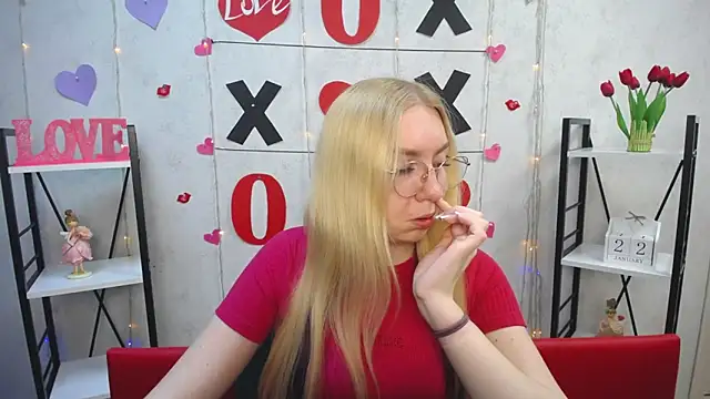 Snapshot of BeatriceFly chatting on January 2025 01:21:02 PM BeatriceFly online show from January 2025 01:21:02 PM