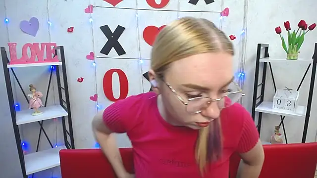 Snapshot of BeatriceFly chatting on February 2025 09:19:01 AM BeatriceFly online show from February 2025 09:19:01 AM