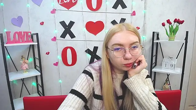 Snapshot of BeatriceFly chatting on February 2025 06:22:01 AM BeatriceFly online show from February 2025 06:22:01 AM