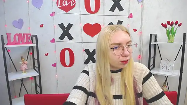 Snapshot of BeatriceFly chatting on February 2025 06:14:02 AM BeatriceFly online show from February 2025 06:14:02 AM