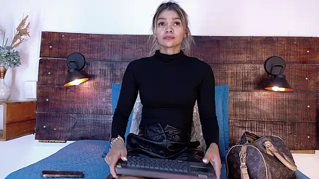 Snapshot of Celeste_sanz chatting on July 2026 11:12:01 AM Celeste sanz online show from July 2026 11:12:01 AM