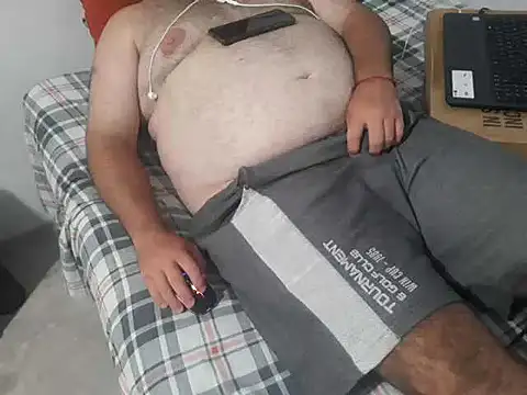 mfreitas005 online show from February 2025 12:52:01 AM