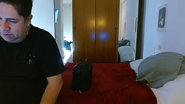 THIAGOEVA online show from September 2025 08:30:01 AM