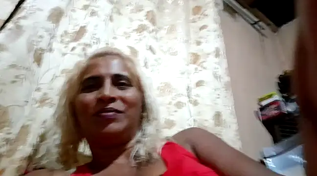 Goodgirlsue 77 online show from March 2025 06:44:01 PM