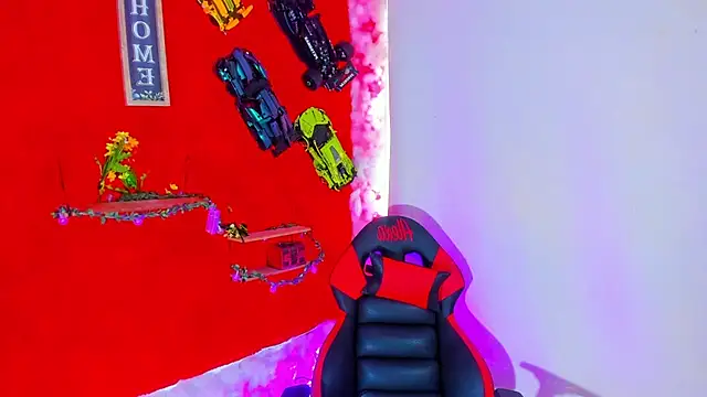 LilOwen  online show from October 2025 07:04:02 PM