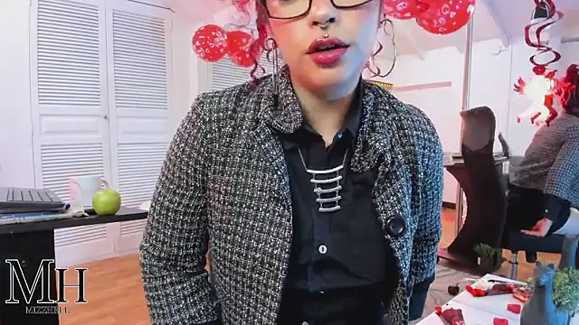 MizzHell online show from September 2025 01:34:02 PM