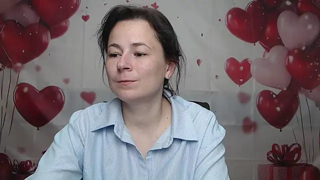 Snapshot of MarieSho chatting on May 2026 04:07:02 AM MarieSho online show from May 2026 04:07:02 AM