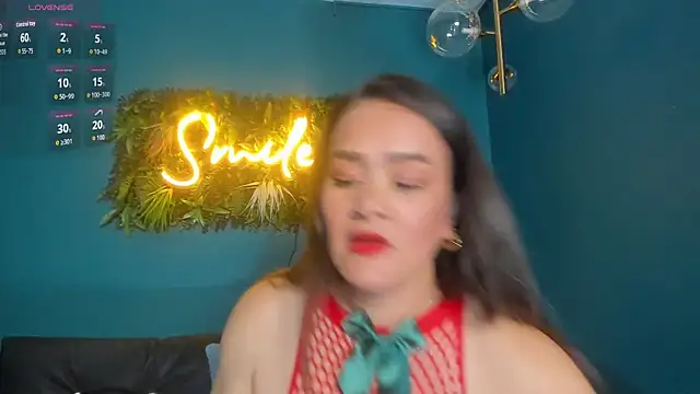 celestelewis online show from December 2025 07:42:02 PM