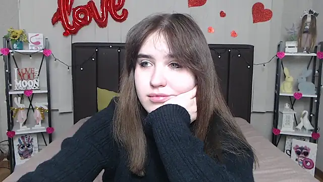 LauraHlot online show from February 2025 03:33:02 AM