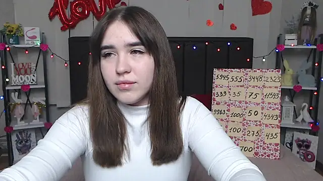 LauraHlot online show from March 2025 04:04:01 AM