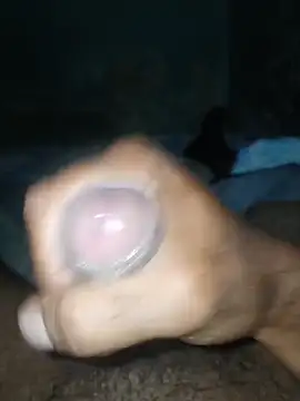 taylorWiiz online show from December 2025 05:48:02 AM