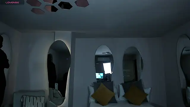 ValeriaVelvet online show from February 2026 12:10:02 PM