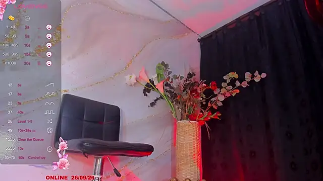 Karla-Ebony online show from September 2025 01:15:01 PM