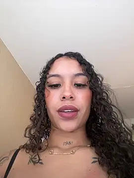 Snapshot of MarieLeon chatting on May 2026 07:56:02 PM MarieLeon online show from May 2026 07:56:02 PM