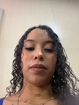 Snapshot of MarieLeon chatting on June 2026 10:04:02 PM MarieLeon online show from June 2026 10:04:02 PM