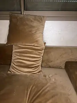 Snapshot of RachaCharmouta chatting on January 2025 01:22:01 PM RachaCharmouta online show from January 2025 01:22:01 PM