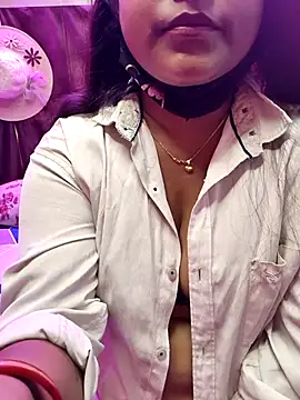 Snapshot of nisha_baby2 chatting on April 2026 10:13:01 AM nisha baby2 online show from April 2026 10:13:01 AM