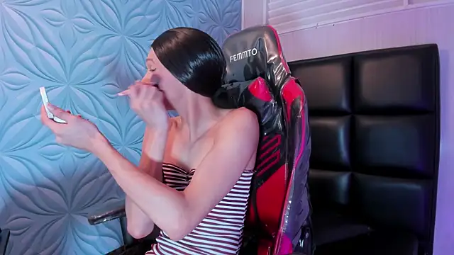 Milk max 18 online show from December 2025 09:42:02 PM