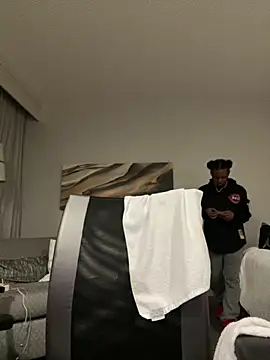 MobyDxck online show from December 2024 12:50:02 AM