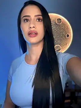 Snapshot of SarahhSmitth1 chatting on October 2025 09:13:02 PM SarahhSmitth1 online show from October 2025 09:13:02 PM