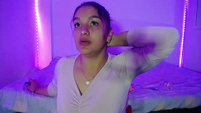 Snapshot of Laurenkenner_ chatting on March 2025 03:14:02 PM Laurenkenner online show from March 2025 03:14:02 PM