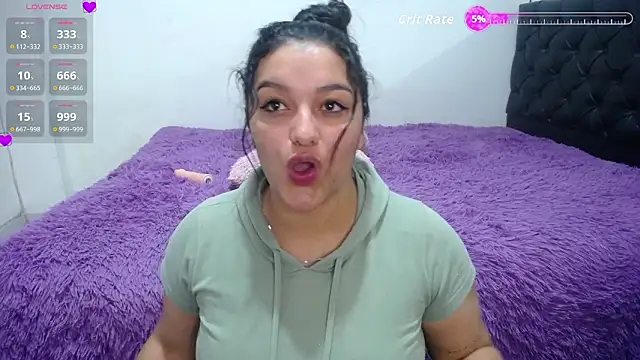 Laurenkenner  online show from February 2026 06:33:02 PM