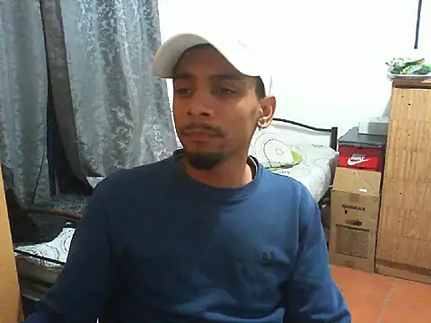 29YOURZ 28  online show from September 2025 05:27:02 PM