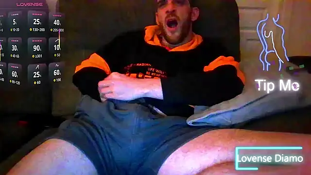 Snapshot of _NakedChef_ chatting on March 2026 10:37:02 PM NakedChef online show from March 2026 10:37:02 PM