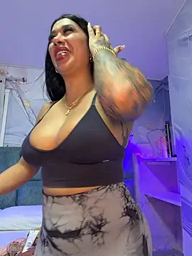 kiim taaylor online show from March 2026 11:34:02 AM