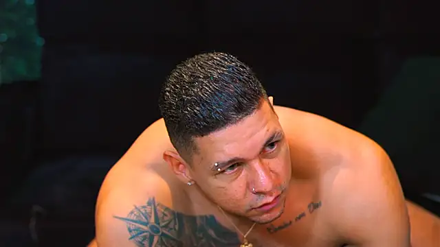 MassimoWalton2 online show from December 2024 03:15:01 AM