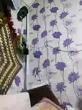 SweetLeila40 online show from January 2025 07:40:01 PM