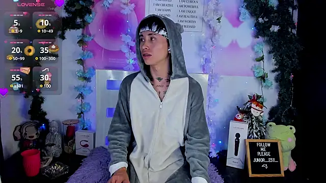 juniior 2311  online show from January 2025 02:39:02 AM