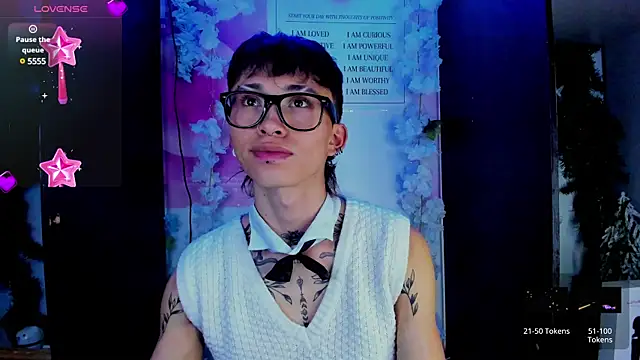 juniior 2311  online show from February 2025 07:27:01 PM