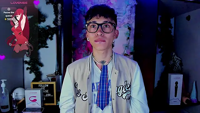 juniior 2311  online show from March 2025 05:08:01 AM