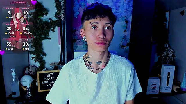 juniior 2311  online show from March 2025 12:11:01 AM