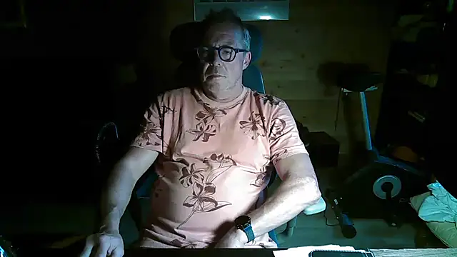 lelohop online show from September 2025 12:51:02 PM